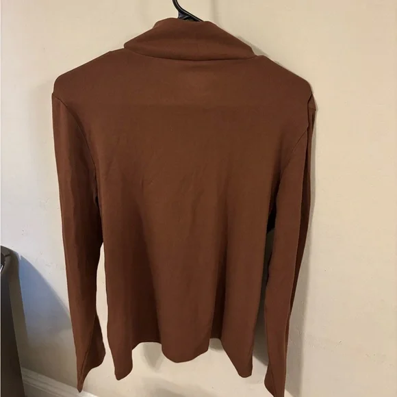 I crew brown turtleneck size xl - Picture 2 of 3